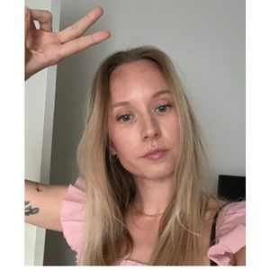 Meet your Posher, Supriya nikole